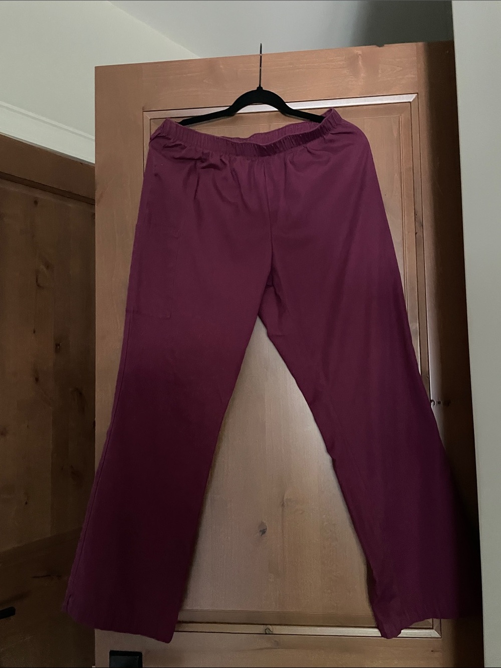 Women's Straight-Leg Pull-On Pants in Berry